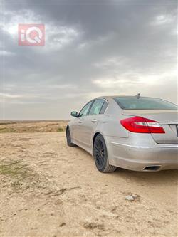 هیوندای جێنسس